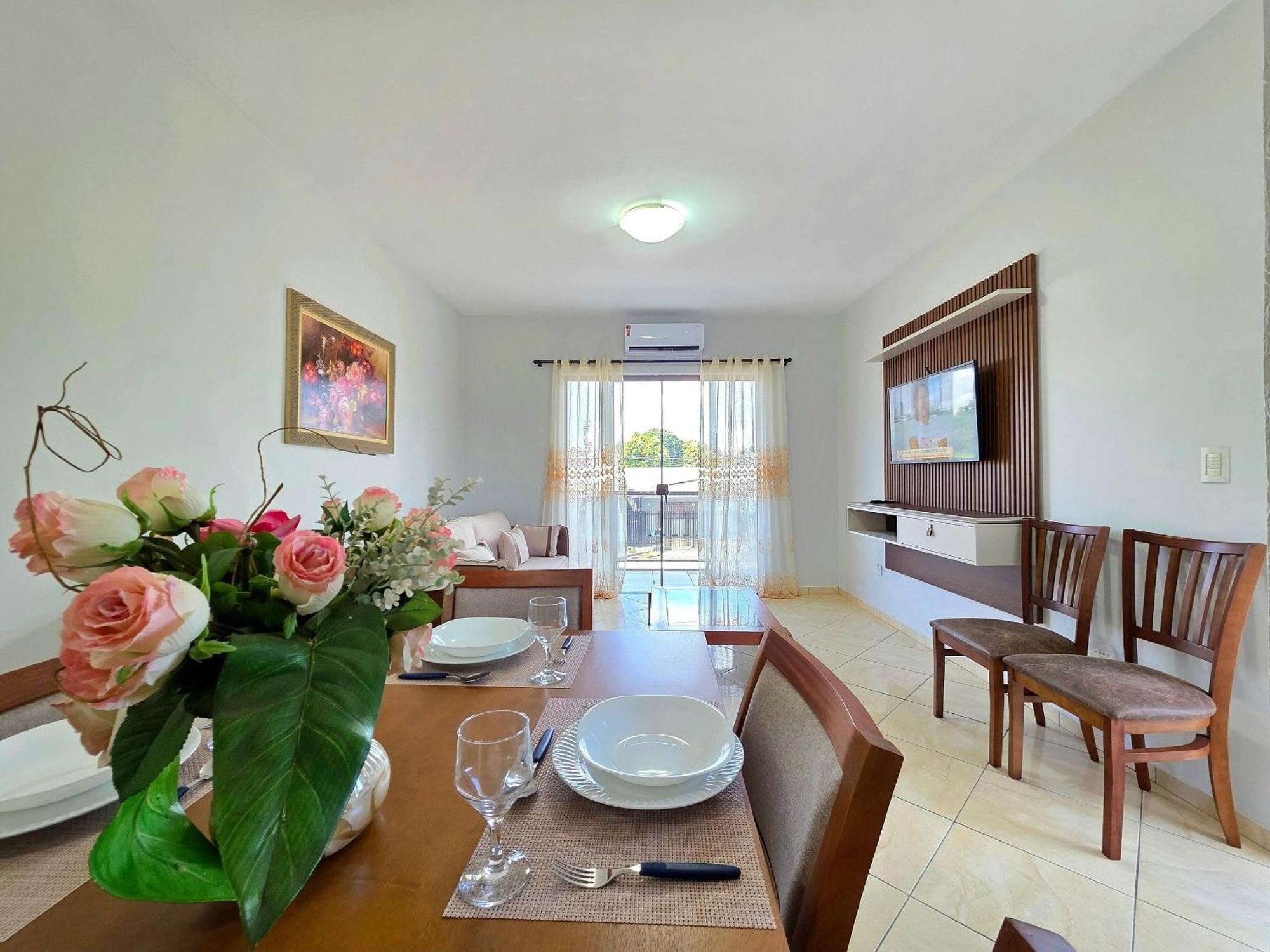 Amplo 2 + 2 Quartos Prox Paraguai Holiday home